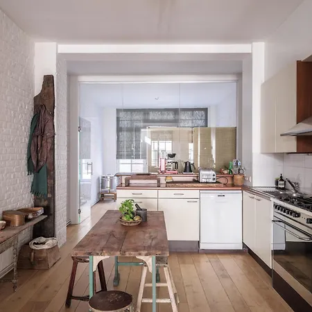 Brooklyn Five Apartment